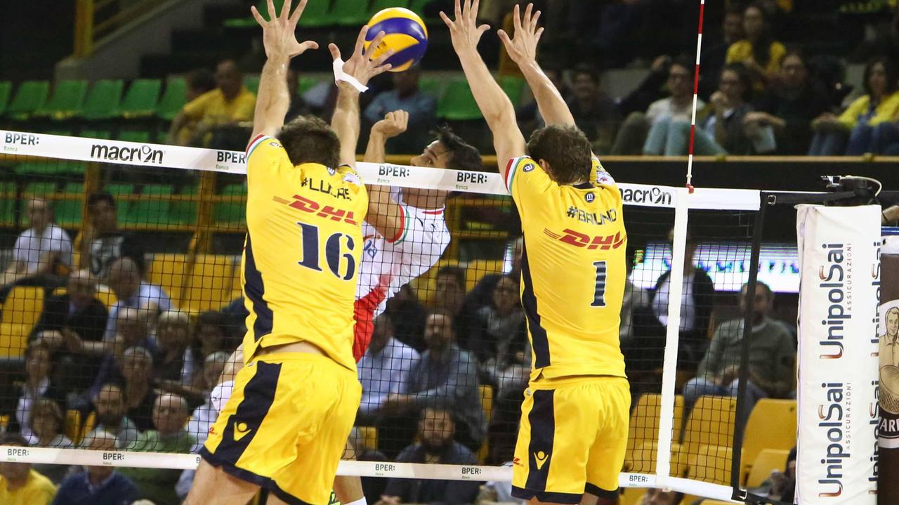 Dhl Modena Volley-Latina 3-0 (25-20, 25-20, 25-23)