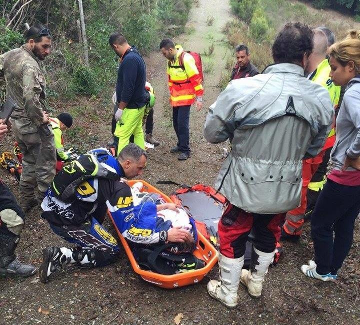 I soccorsi al motociclista ferito al Corbolone