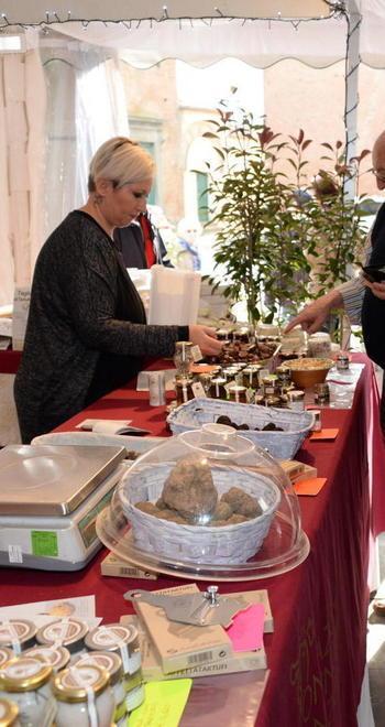 Stand aperti dalle 10 alle 20 