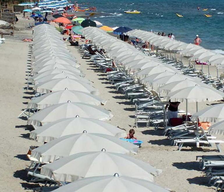 «Balneari, sono ingiusti gli sconti fatti da Piombino»