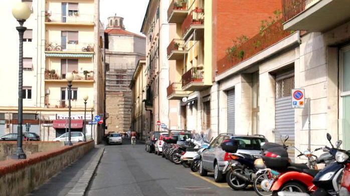 Cattivo odore in centro, cause misteriose