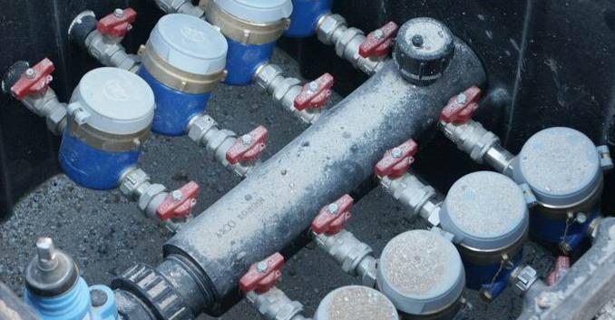 Abbanoa slaccia 11 utenze, il sindaco impone il riallaccio