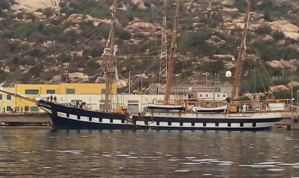 La nave Palinuro ormeggia a Santo Stefano fino a maggio