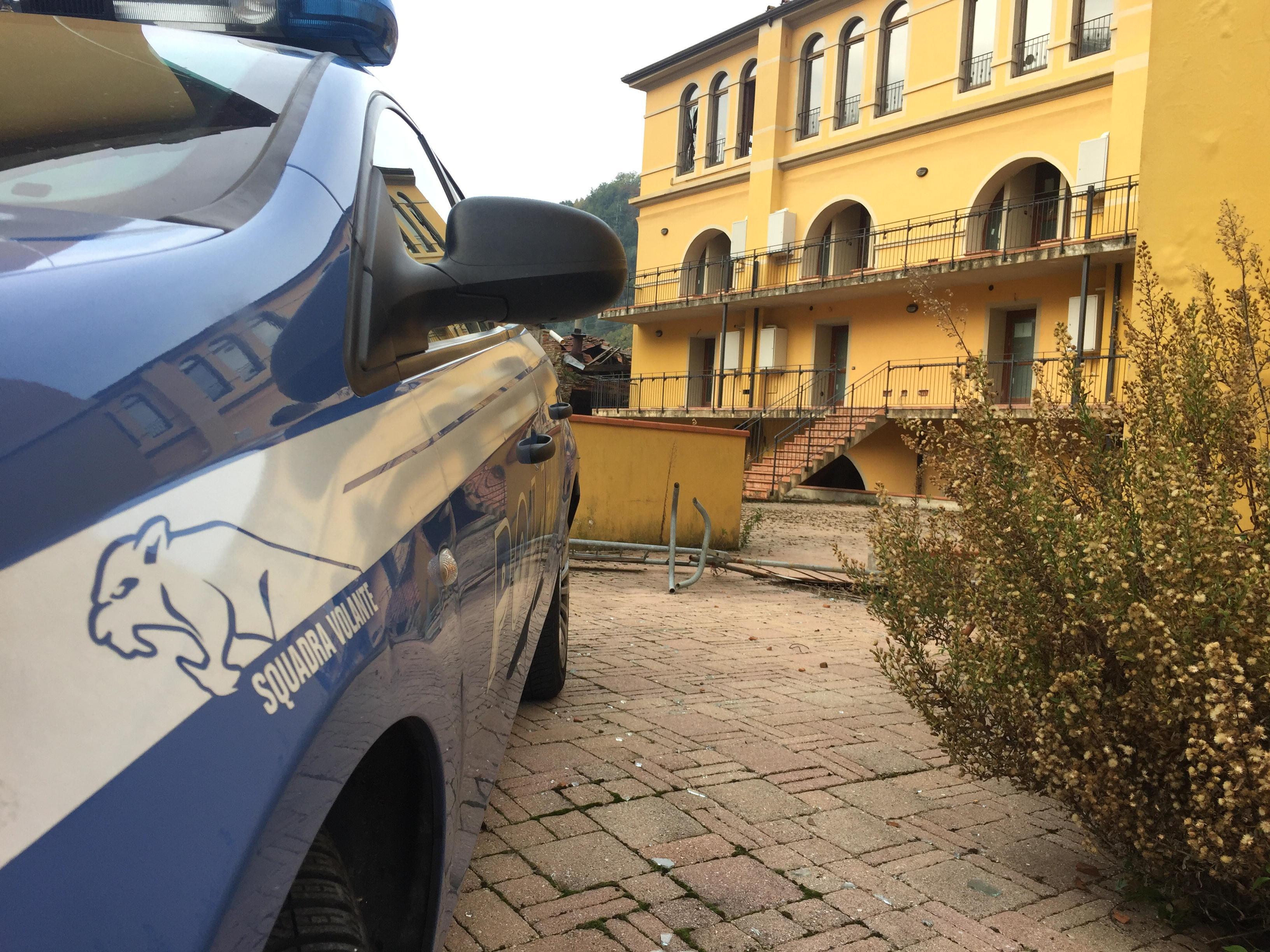 Un intervento della polizia di Pescia