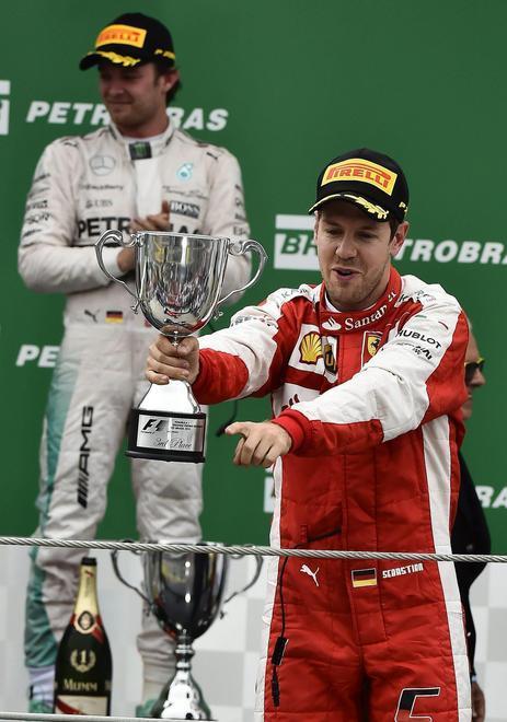 Parata Mercedes in Brasile Rosberg vince, Vettel terzo 