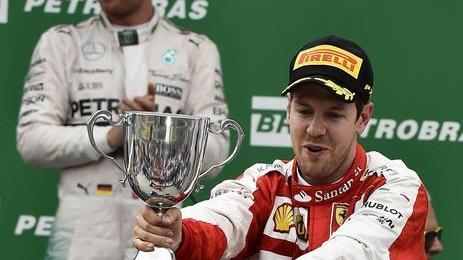 Parata Mercedes in Brasile Rosberg vince, Vettel terzo