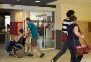 Unione, quasi 1,7 milioni per aiutare alunni disabili 
