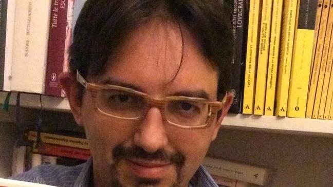 Un re, un arco e un gatto: ecco il libro di Ambrosino