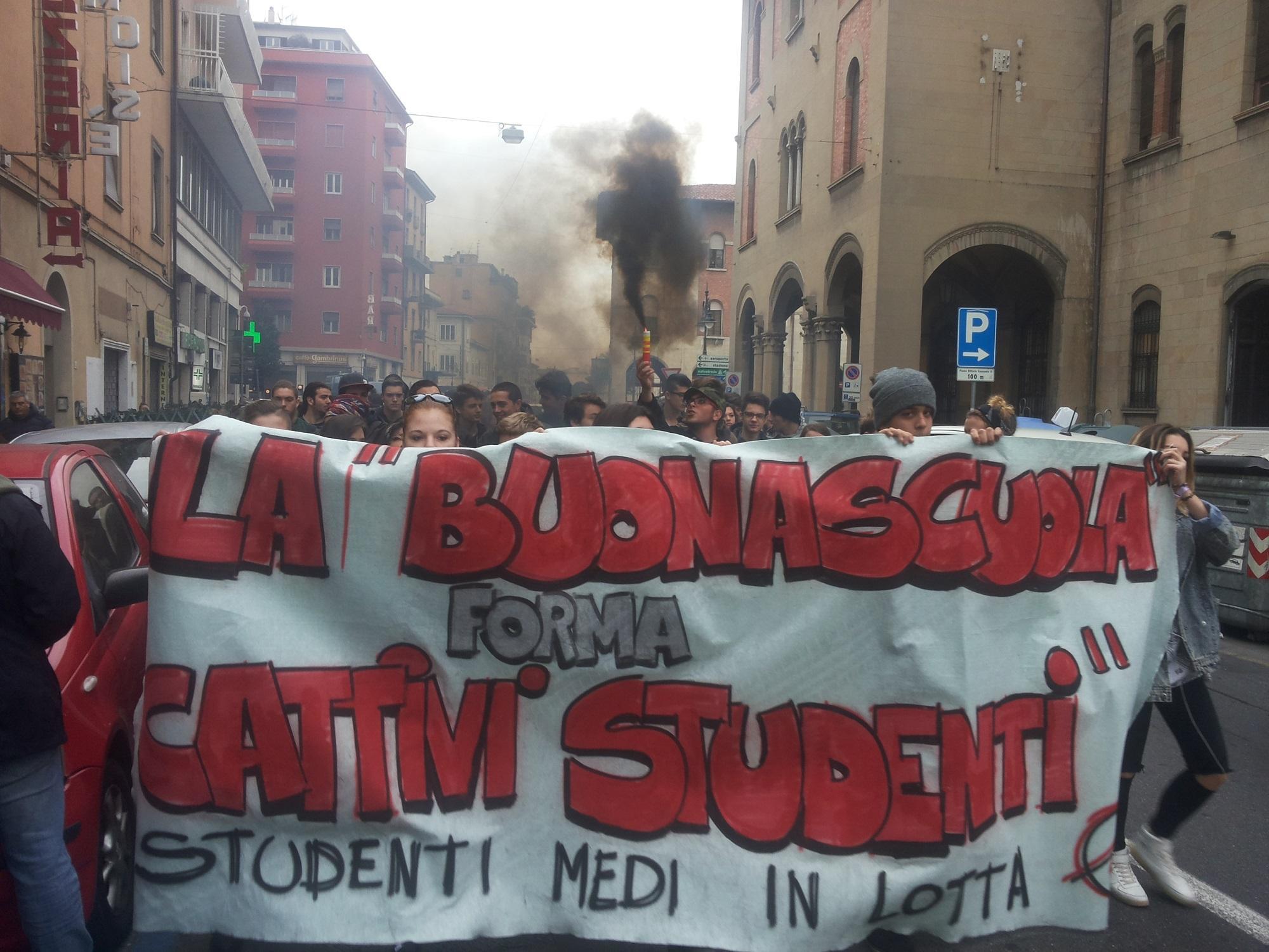 Un momento del corteo di protesta