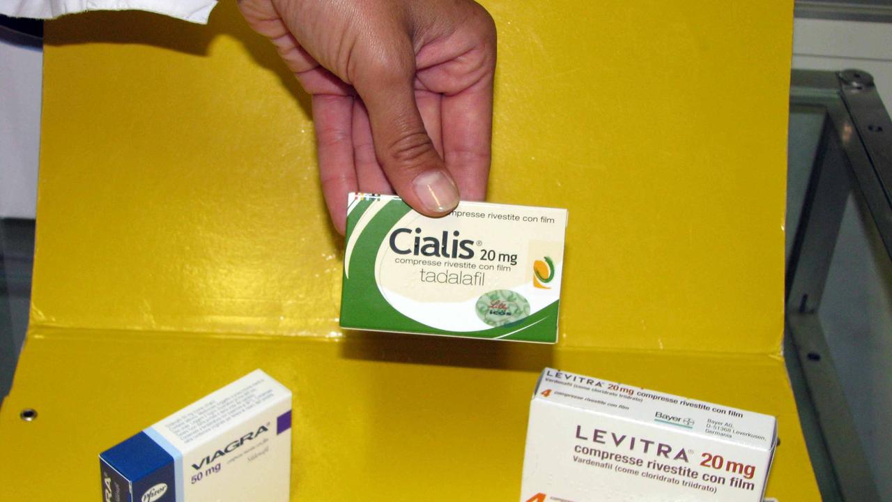 Boom del Viagra: sempre più over 65 a rischio Aids