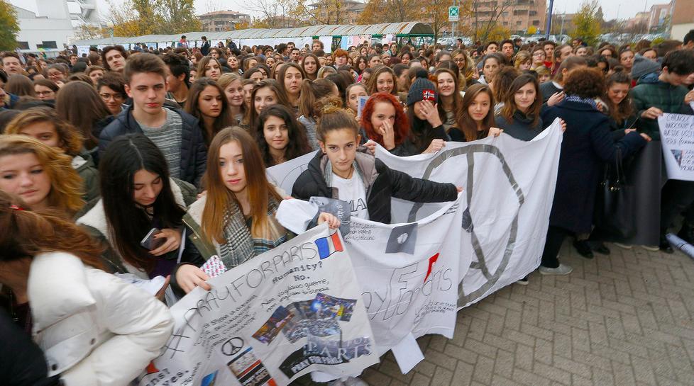 I ragazzi di Selmi e Corni: «La legge della paura non vincerà» 