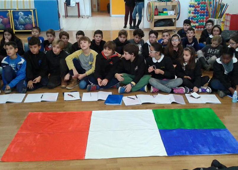 La Scuola del tifo pensa alla Francia