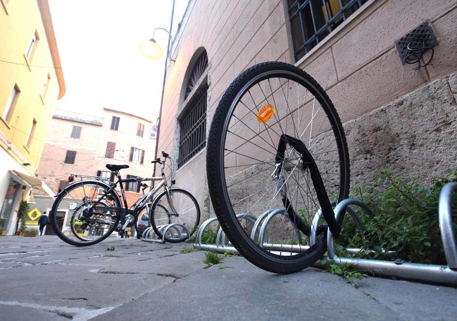 Quel che resta dopo un raid in centro