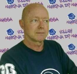 Il Volley Marina regala un sorriso a coach Giusti