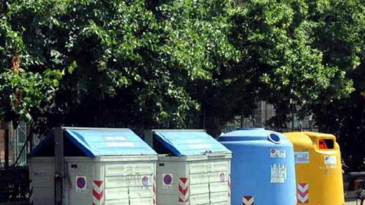 Isole ecologiche e cassonetti col chip