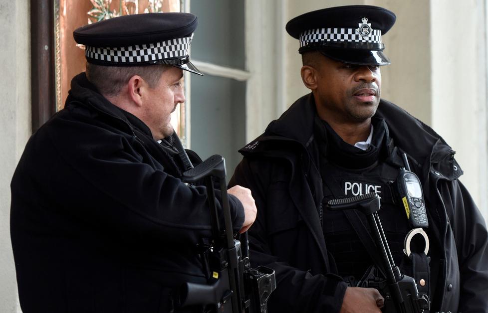 Londra, sventati sette attentati 