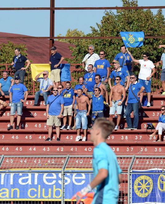 Carrarese contro il tempo. Vertice tifosi-imprenditori 
