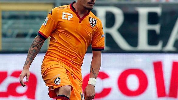 Il Cagliari nella scia della Juventus