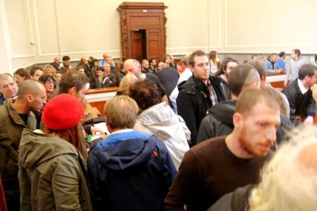 L'aula del tribunale dopo la lettura della sentenza