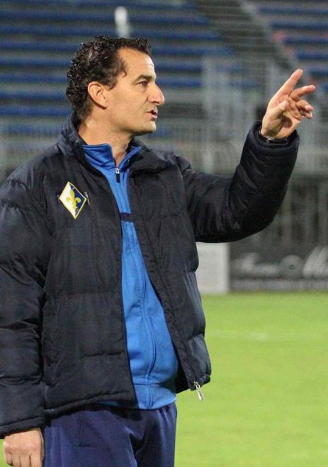 L'allenatore De Petrillo