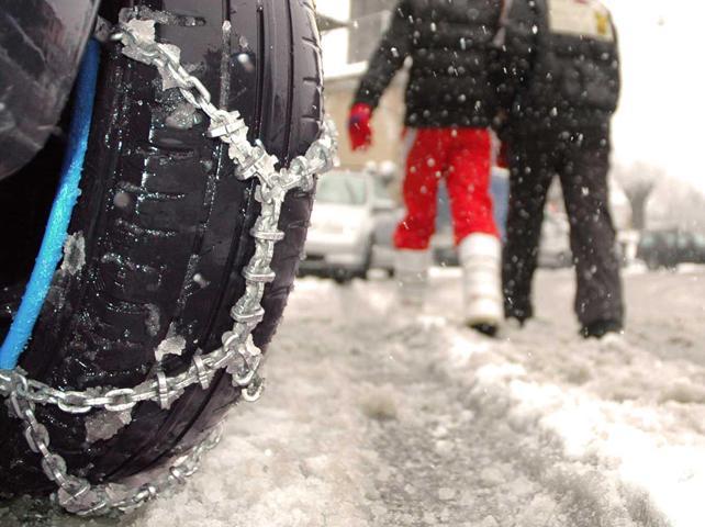 Catene e pneumatici, ecco come scegliere 