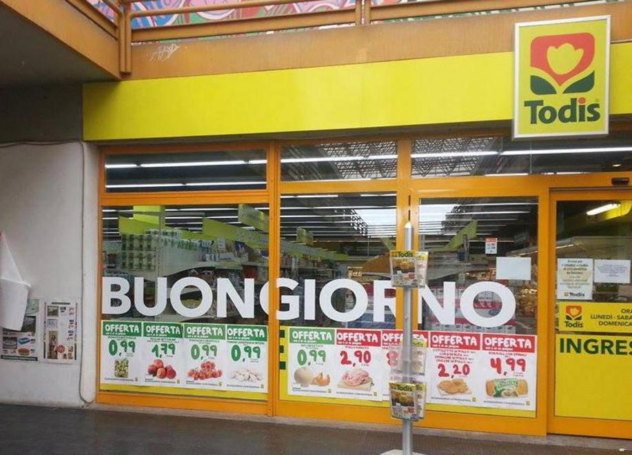 Todis chiude i battenti: sei licenziati 