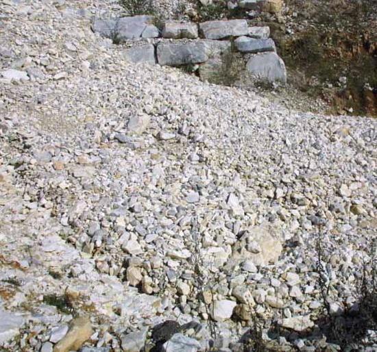Dopo i ponti anche le cave sono nel mirino 