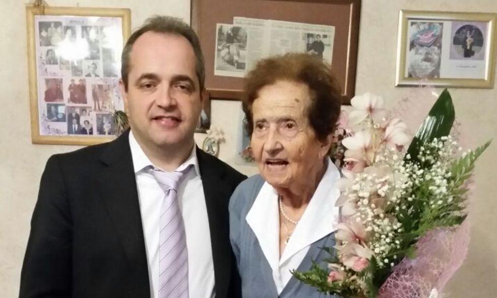 Nonna Stella ha festeggiato 103 anni