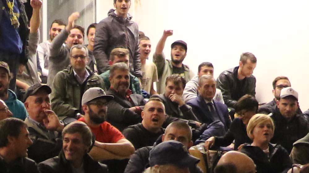 Un generale vuole acquistare la Carrarese