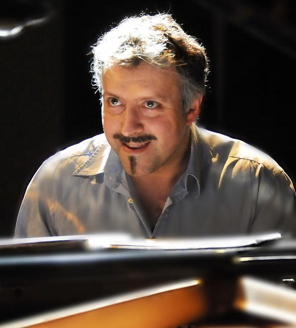Jazz al Brooklyn con il pianista Altarocca