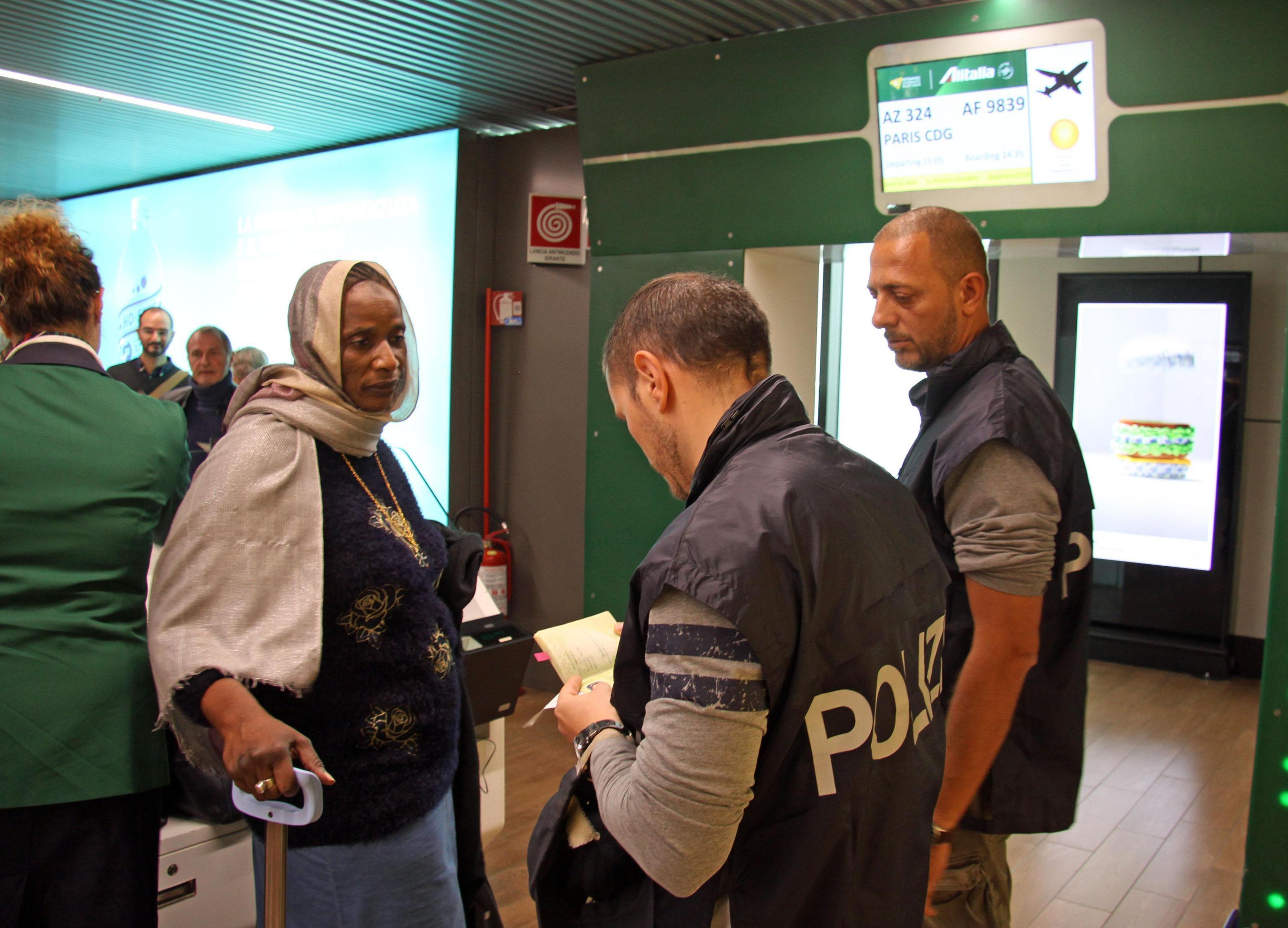 Controlli in aeroporto