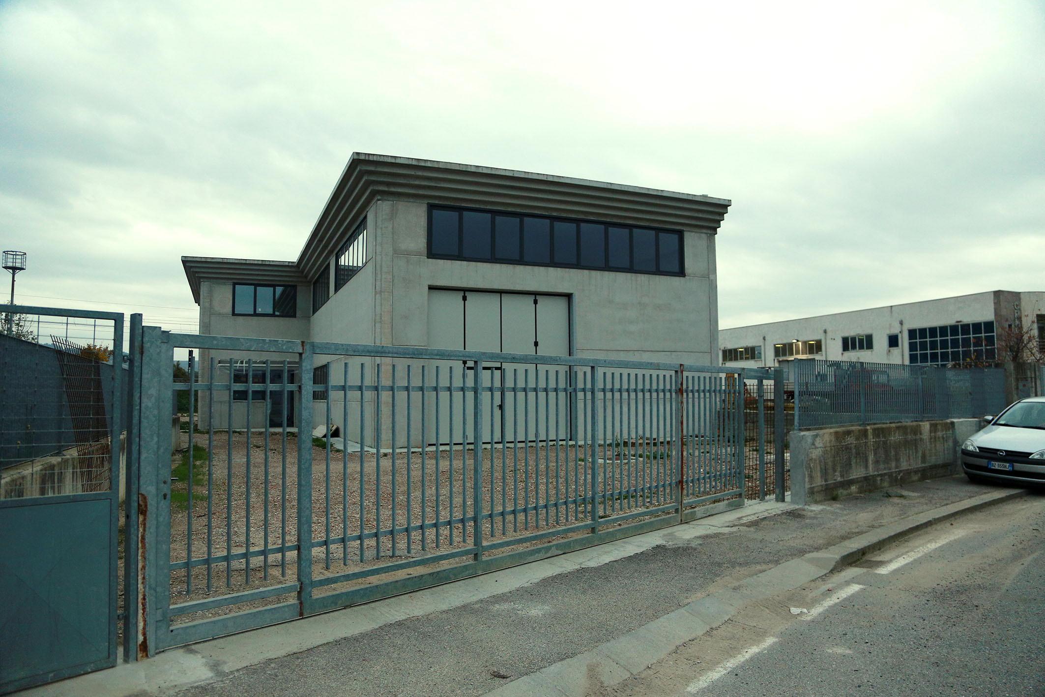 Il magazzino dell’azienda “Eredi di Sabatini Renzo” a Montelupo
