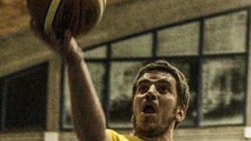 Amartori, i Templari perdono la vetta, Six4Ever a raffica