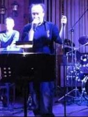 La cover band “Le Favole” al Nuovo a sostegno dell’Ado