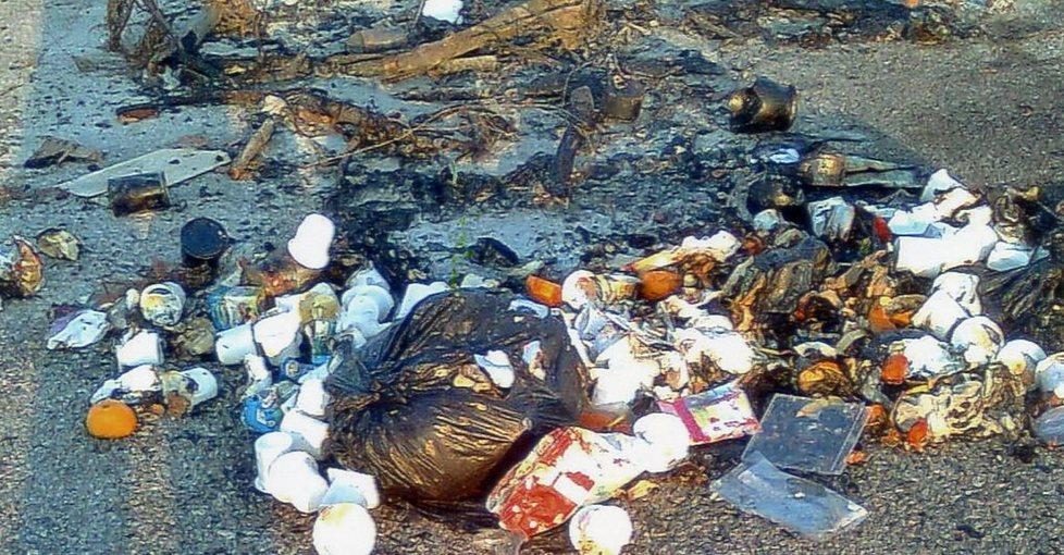 Una discarica abusiva in via De Chirico 