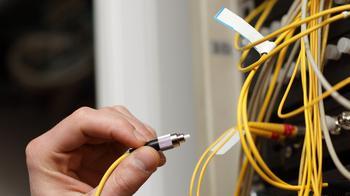 Cinque milioni di euro per la nuova fibra ottica