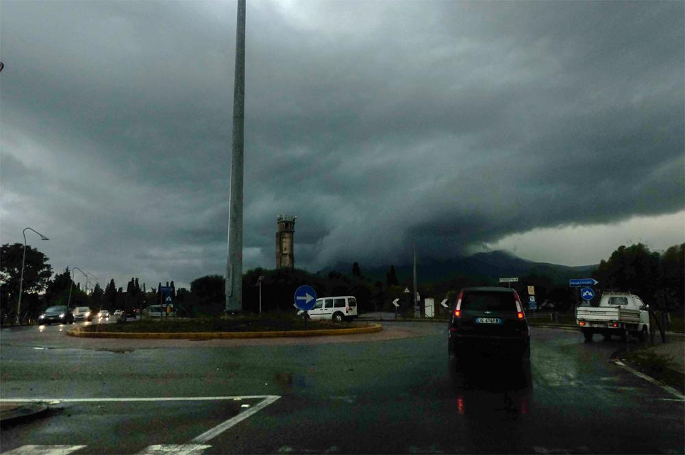 Maltempo in Sardegna, vento sino a 100 chilometri orari: navi in ritardo