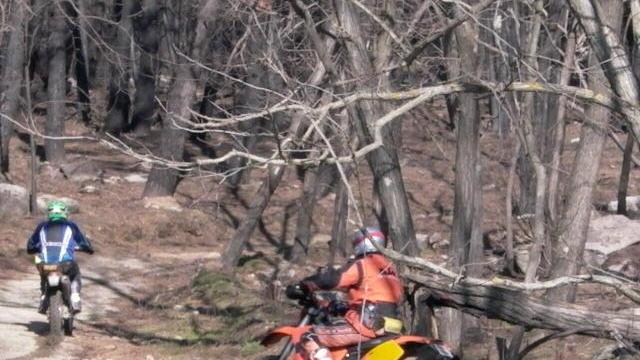 Moto nei sentieri del Parco (foto di archivio)