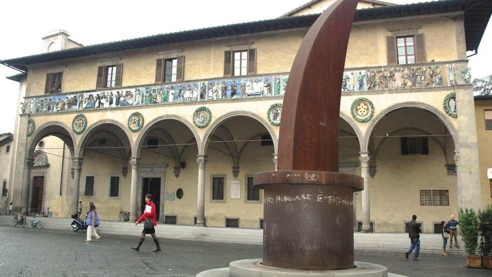 Otto consiglieri: via la “Luna nel pozzo”