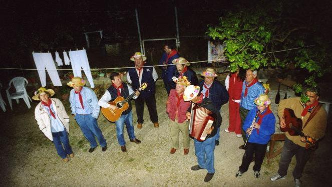 Il Coro degli Etruschi nel solco di Morbello