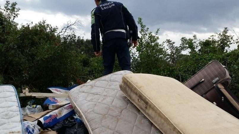 Rifiuti a Cabu Abbas, scovati i responsabili
