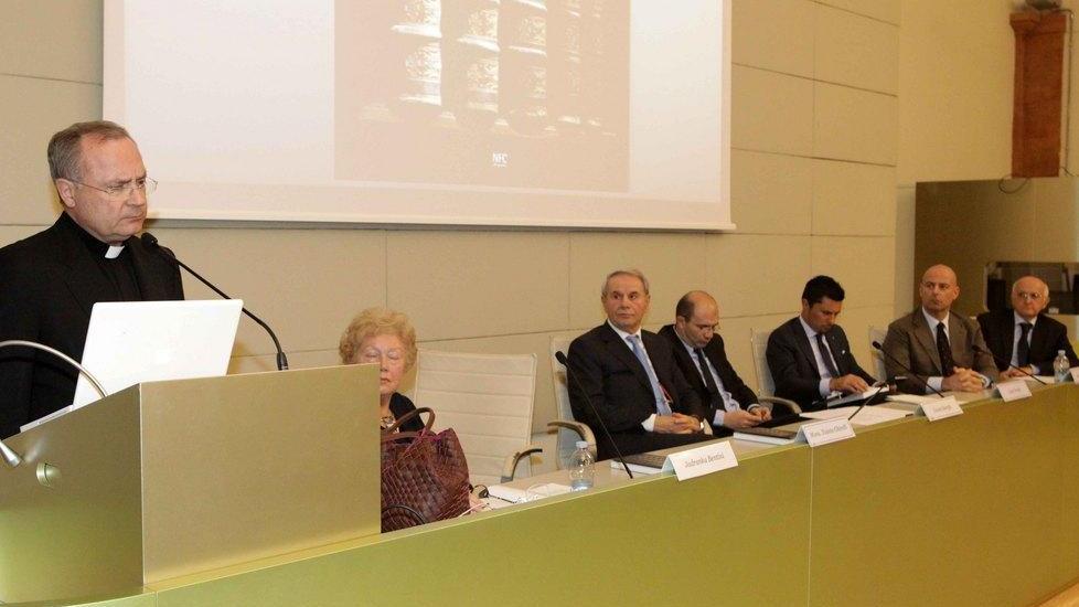 Aula magna gremita per ricordare Monducci