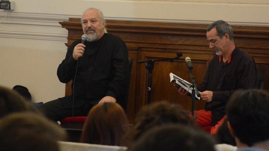 Finardi agli studenti: «La musica aiuta a vincere tutte le paure»
