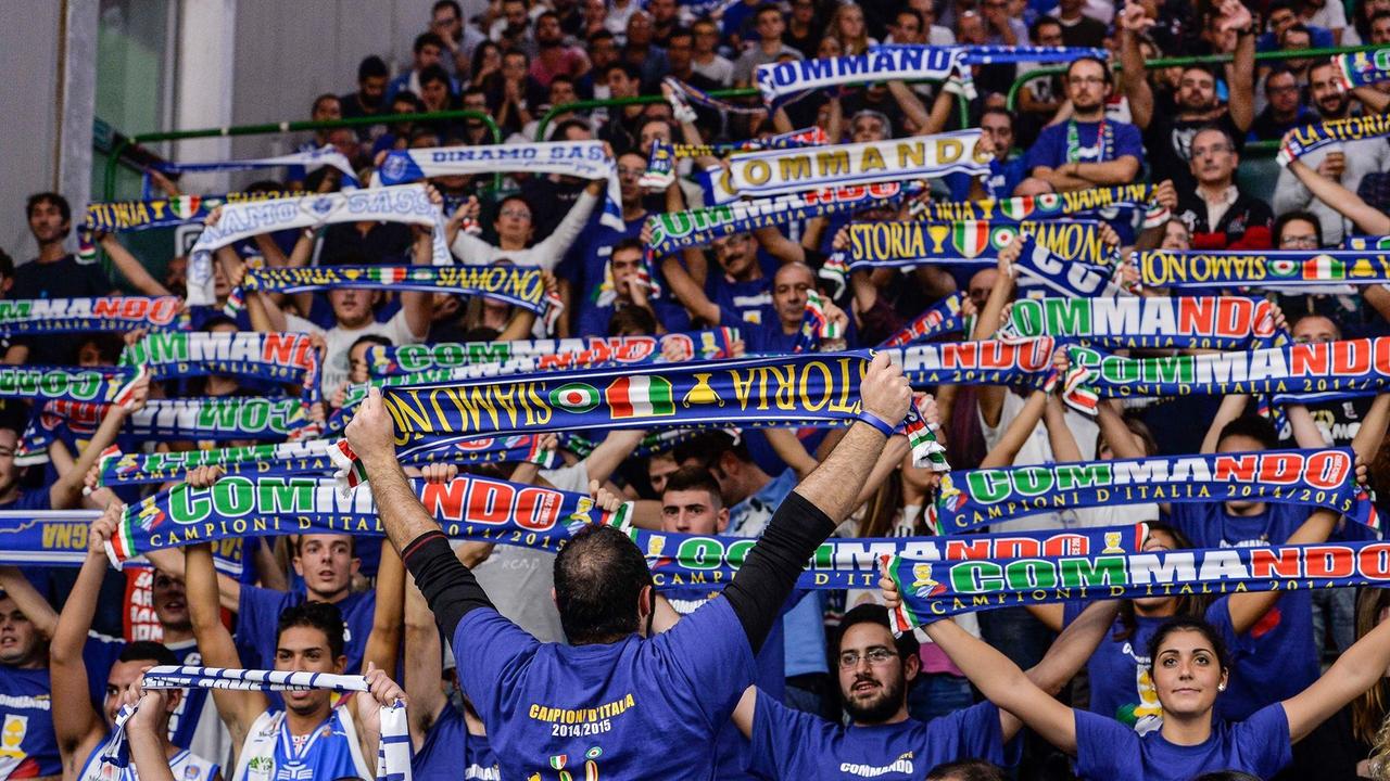 La "curva" del Commando Ultrà Dinamo