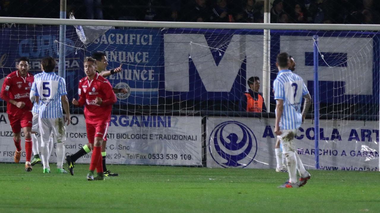 Doccia gelida sulla Spal: il Pisa raddoppia con Varela e vince