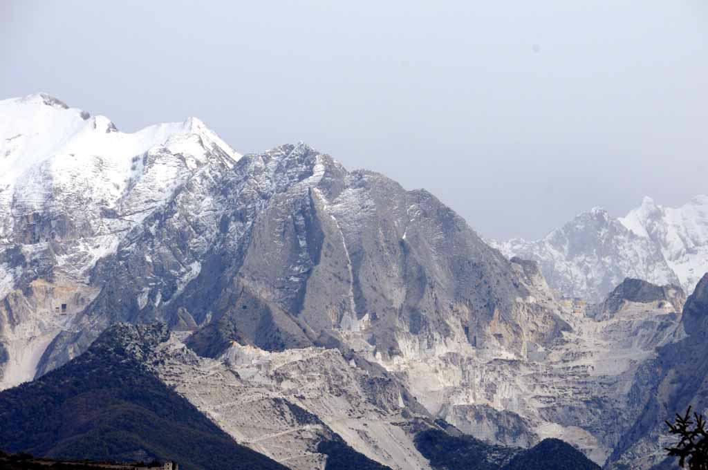 L'eterna sfida dell'uomo alla montagna più ricca
