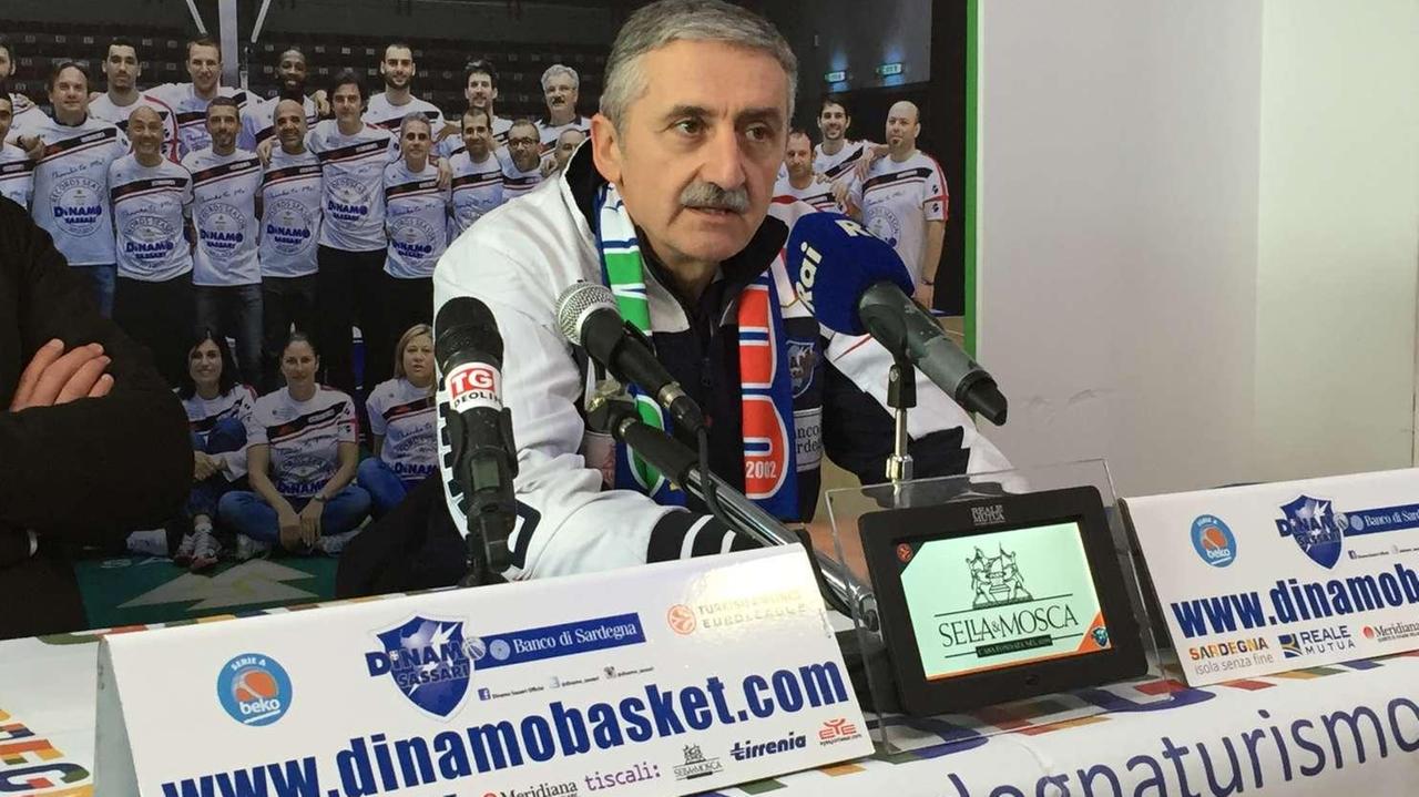 Marco Calvani durante la presentazione nella club house della Dinamo