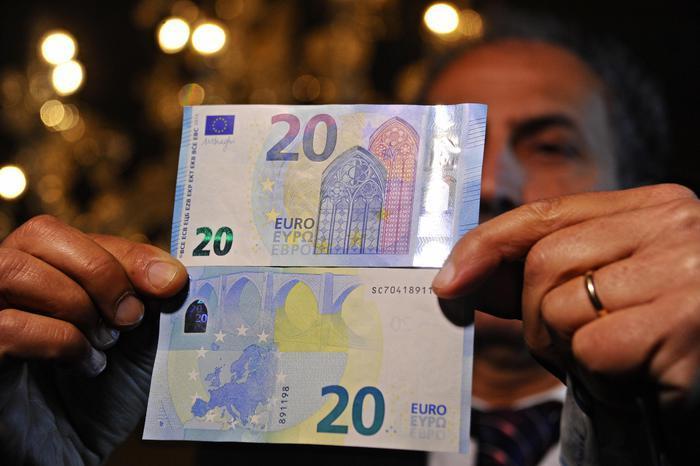 Debutta anche in Toscana la nuova banconota da 20 euro