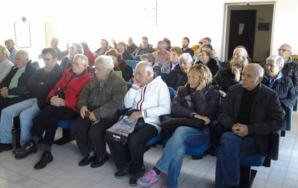 «Amianto, bonifica di scuole e tubature» 