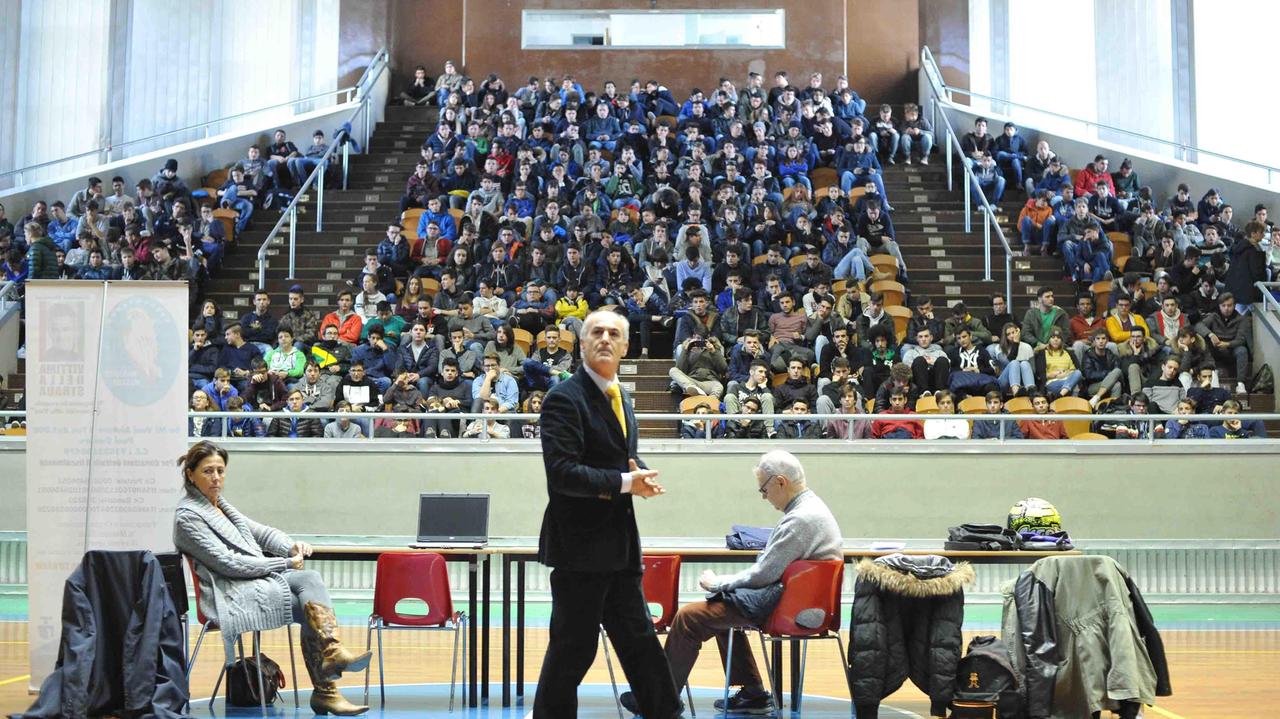 "Ragazzi, rispettate le regole al volante": una lezione speciale agli studenti del Fedi-Fermi